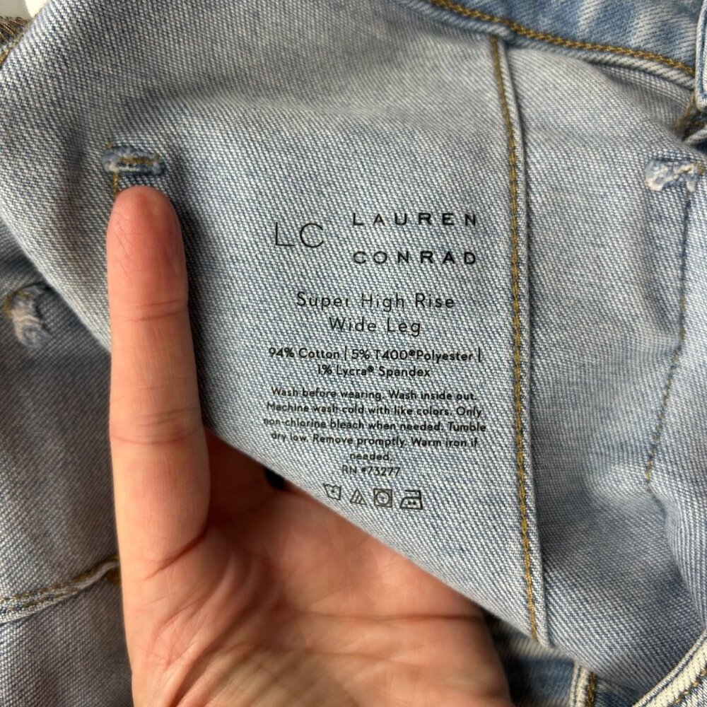 LC Lauren Conrad Acid Wash Stretch Denim High Rise Wide Leg Jeans 14 - Picture 4 of 6